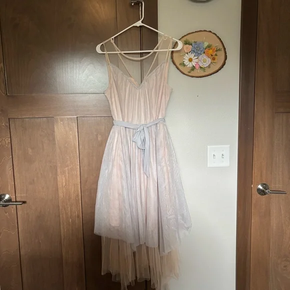 LC Lauren Conrad Runway Collection Layered Tulle Midi Dress Sparkly Size 10 - Picture 3 of 7